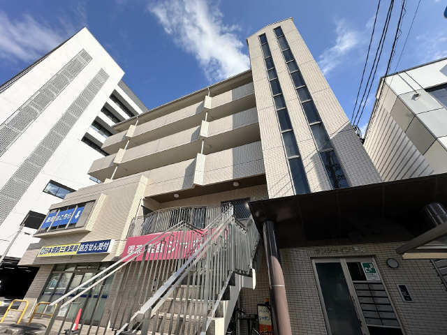 ２０１号室　専用階段